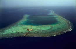 Sanganeb reef vanuit de lucht